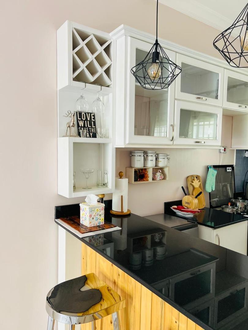 Alsander Homes Raspberry كامبالا المظهر الخارجي الصورة