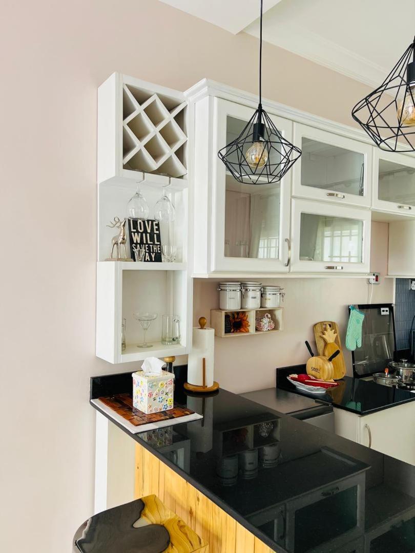 Alsander Homes Raspberry كامبالا المظهر الخارجي الصورة
