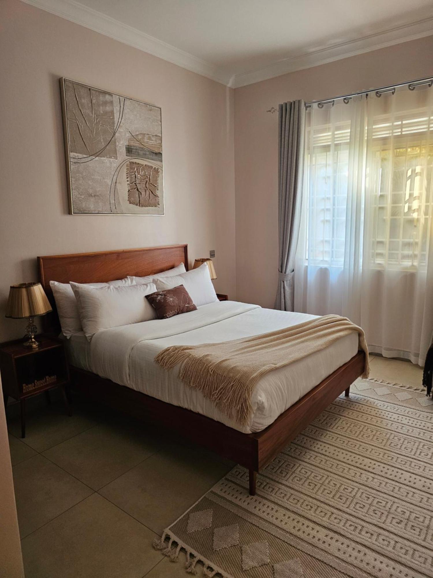 Alsander Homes Raspberry كامبالا المظهر الخارجي الصورة